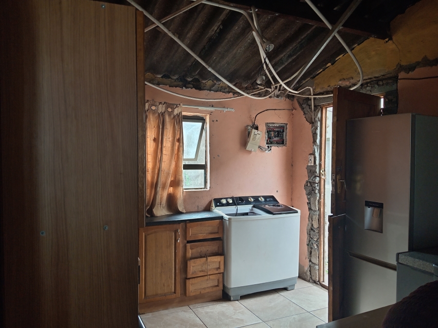 2 Bedroom Property for Sale in Kwa Nobuhle Eastern Cape